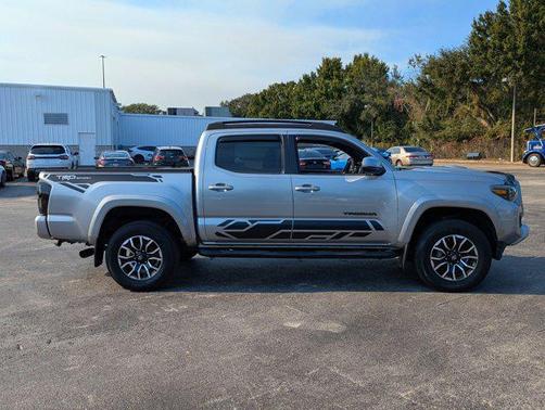 2020 Toyota Tacoma TRD Sport