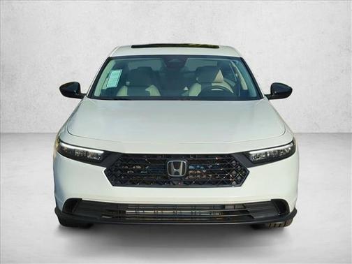 Platinum White Pearl 2026 Honda Accord SE