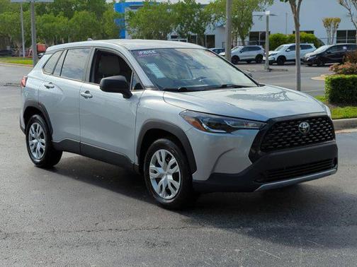 Sonic Silver [Silv 2023 Toyota Corolla Cross L