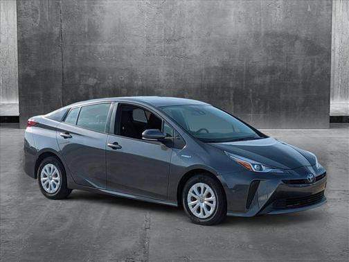 2022 Toyota Prius L