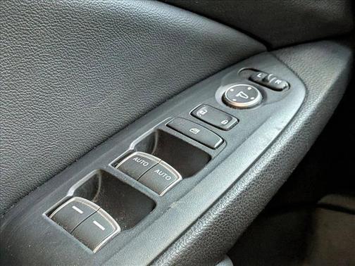 Platinum White Pearl 2020 Honda Accord Sport 1.5T