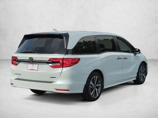 Platinum White Pearl 2022 Honda Odyssey Touring