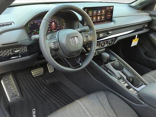 Platinum White Pearl 2026 Honda Accord Hybrid Sport