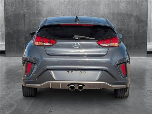 2019 Hyundai Veloster Base