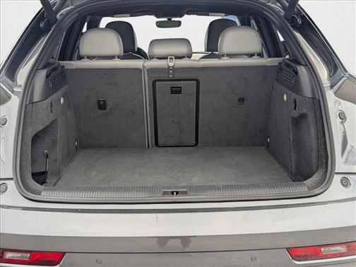 2018 Audi Q3 2.0T Premium