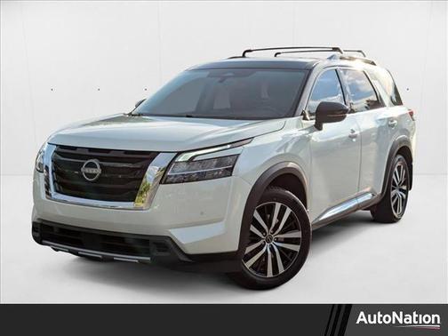 2024 Nissan Pathfinder Platinum 4WD