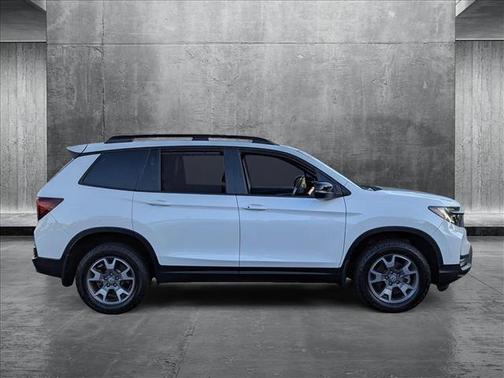 2022 Honda Passport AWD TrailSport