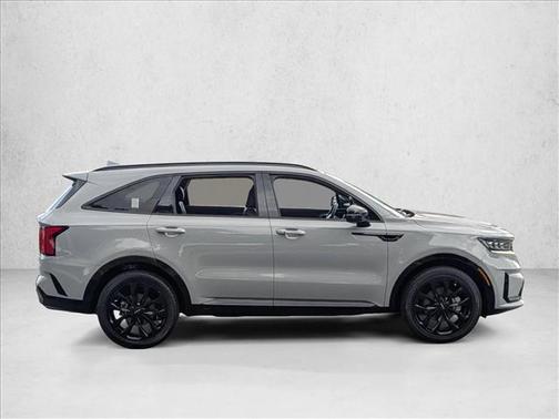 Wolf Gray 2023 Kia Sorento SX
