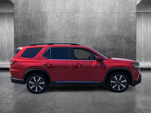 2025 Honda Pilot Touring 8-Passenger