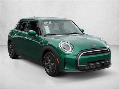 2022 MINI Hardtop Cooper