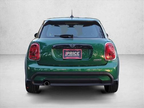 2022 MINI Hardtop Cooper