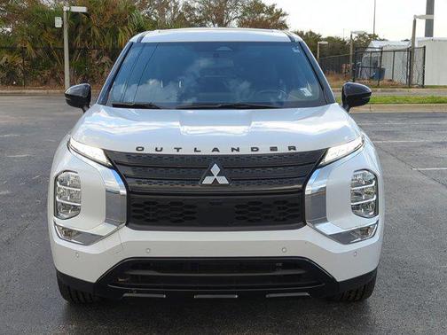 2022 Mitsubishi Outlander SE 2.5 2WD