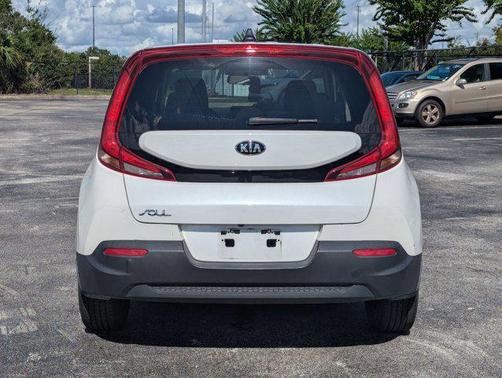 2021 Kia Soul LX