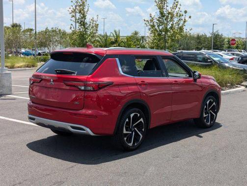 2022 Mitsubishi Outlander SEL 2.5 2WD