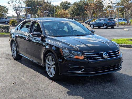 2019 Volkswagen Passat 2.0T Wolfsburg Edition