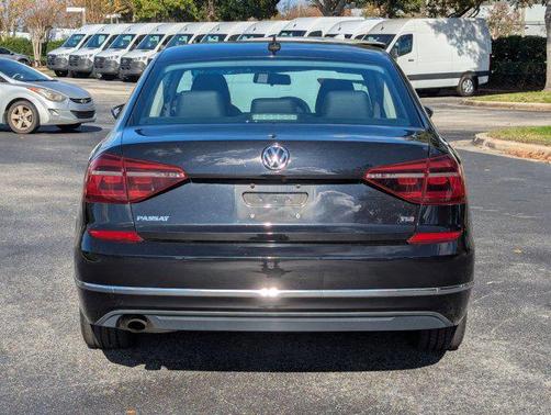 2019 Volkswagen Passat 2.0T Wolfsburg Edition