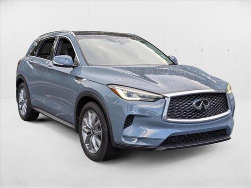2022 INFINITI QX50 LUXE