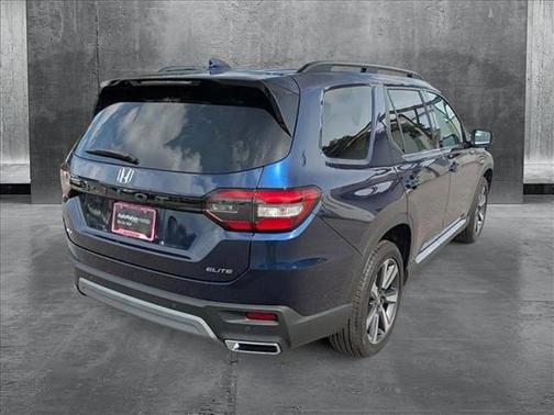 2025 Honda Pilot Elite