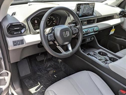 2025 Honda Pilot Touring 8-Passenger