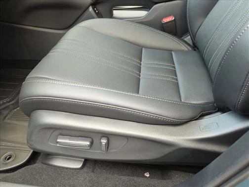 Nordic Forest Pearl 2027 Honda HR-V EX-L