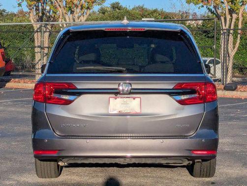 2022 Honda Odyssey Elite