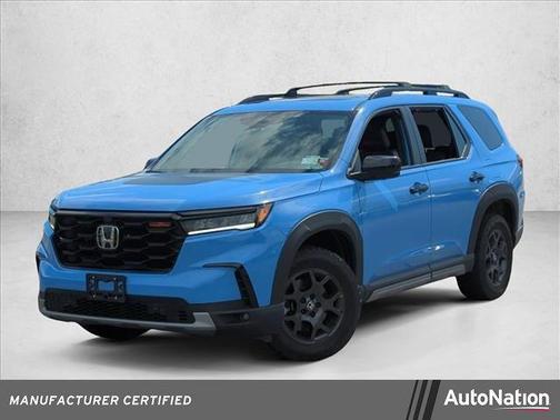 Diffused Sky Pearl 2023 Honda Pilot AWD TrailSport