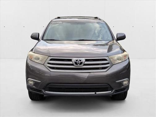 2013 Toyota Highlander SE