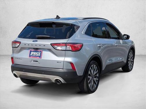 2020 Ford Escape Titanium