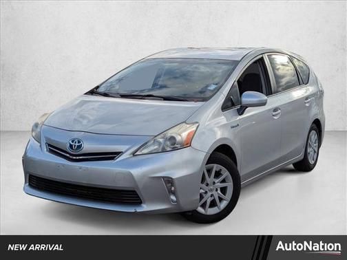 2013 Toyota Prius v Three