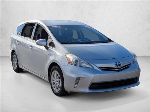 2013 Toyota Prius v Three