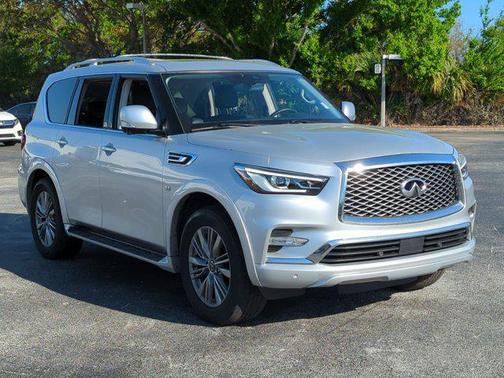 2019 INFINITI QX80 Luxe