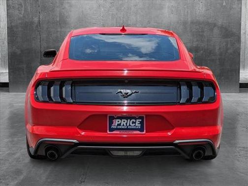2021 Ford Mustang EcoBoost