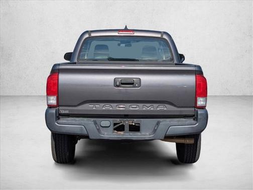 2017 Toyota Tacoma SR