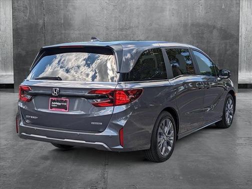 2025 Honda Odyssey Touring