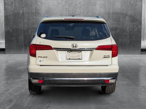 2018 Honda Pilot Elite