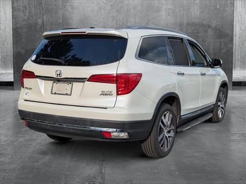 2018 Honda Pilot Elite