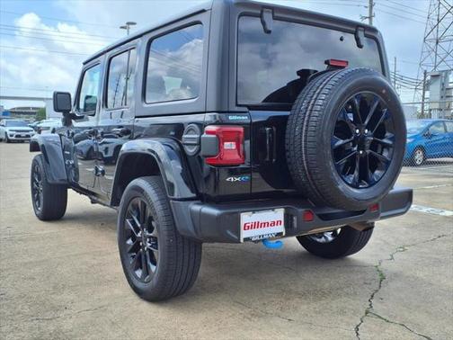 2023 Jeep Wrangler 4xe Sahara 4x4