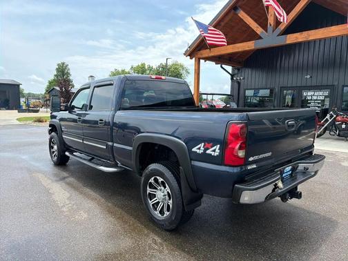 Dk. 2006 Chevrolet Silverado 2500 LT H/D Crew Cab