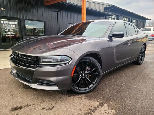 2018 Dodge Charger SXT