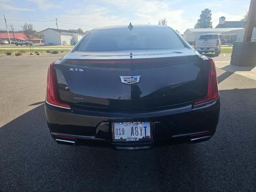 2018 Cadillac XTS Luxury