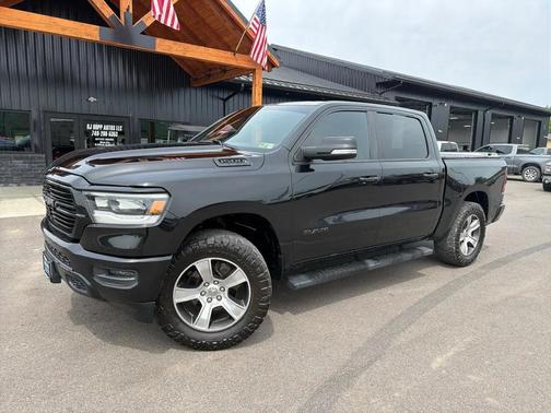 Diamond Black Crystal Pearl 2019 RAM 1500 Rebel