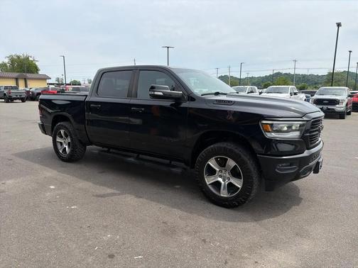 Diamond Black Crystal Pearl 2019 RAM 1500 Rebel