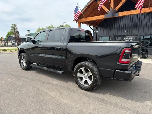 Diamond Black Crystal Pearl 2019 RAM 1500 Rebel