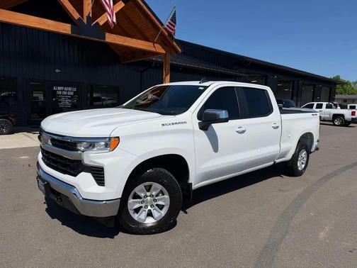 Summit White 2023 Chevrolet Silverado 1500 LT