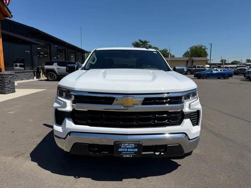 Summit White 2023 Chevrolet Silverado 1500 LT