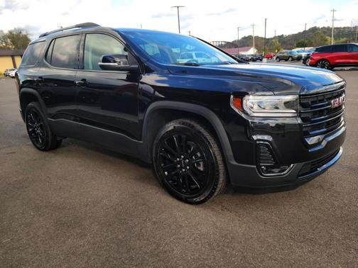 2023 GMC Acadia AWD SLT