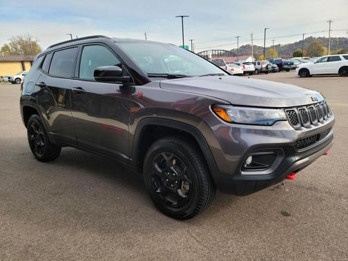 2024 Jeep Compass Trailhawk