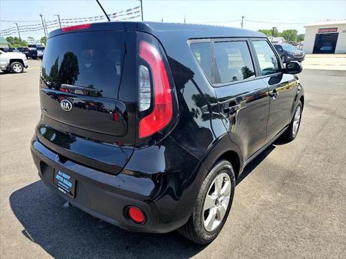 2017 Kia Soul Base