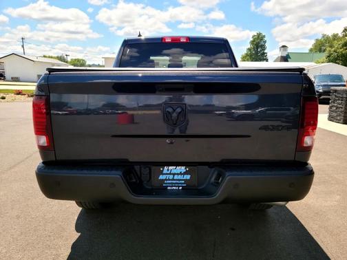 2021 RAM 1500 Classic SLT