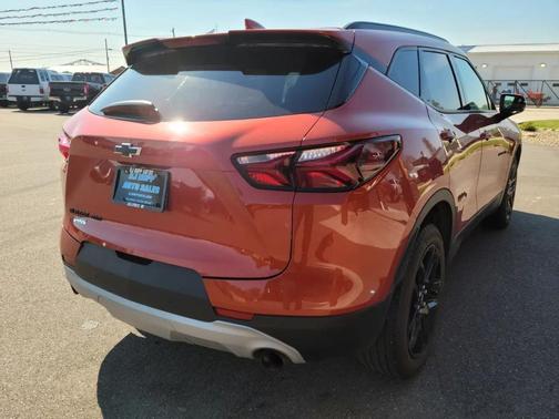 Cayenne Orange Metallic 2022 Chevrolet Blazer 2LT